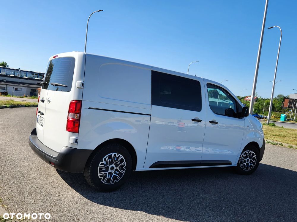 Opel Vivaro - 20