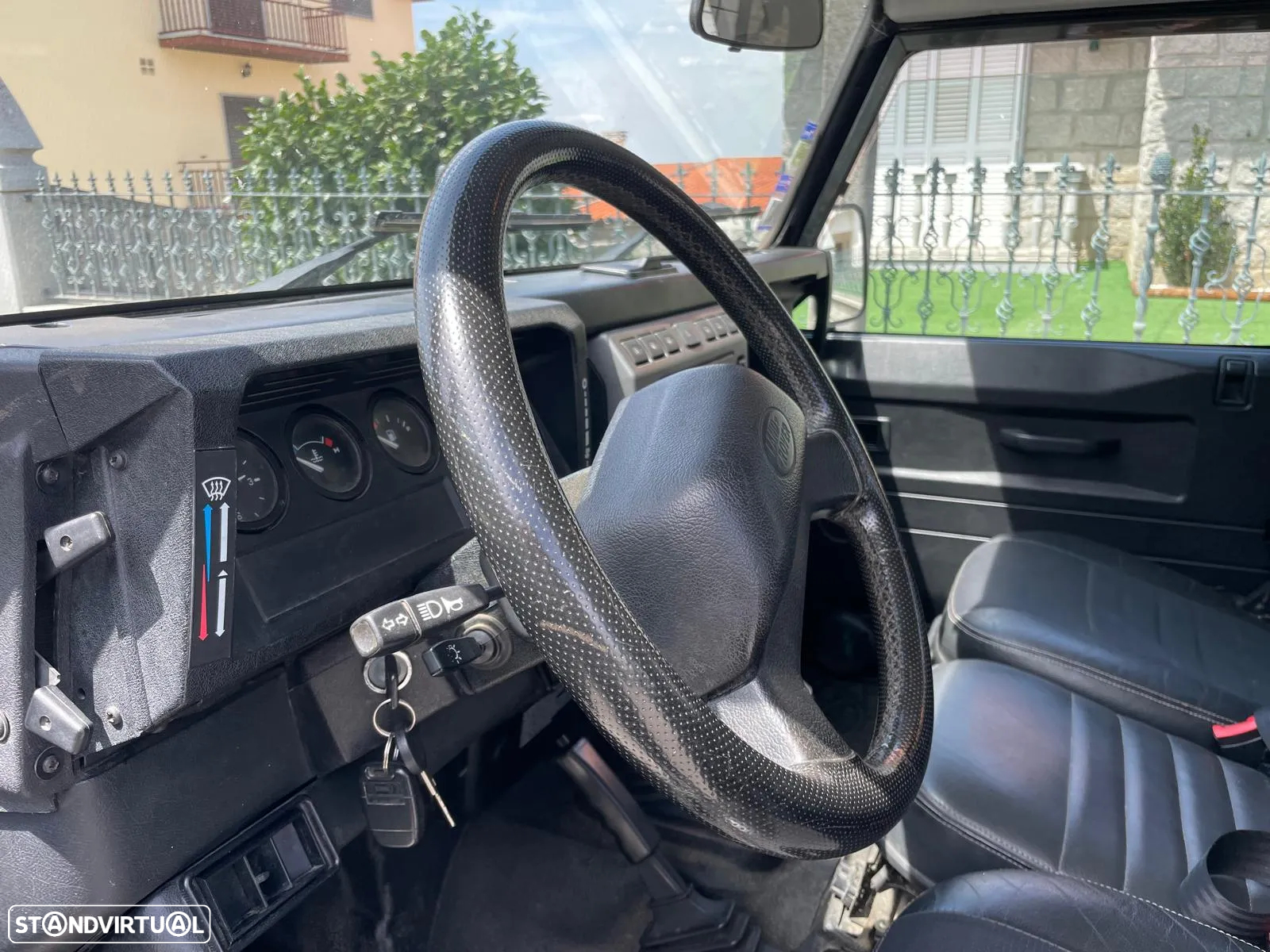 Land Rover Defender 90 SW 2.5 Td5 SE - 5