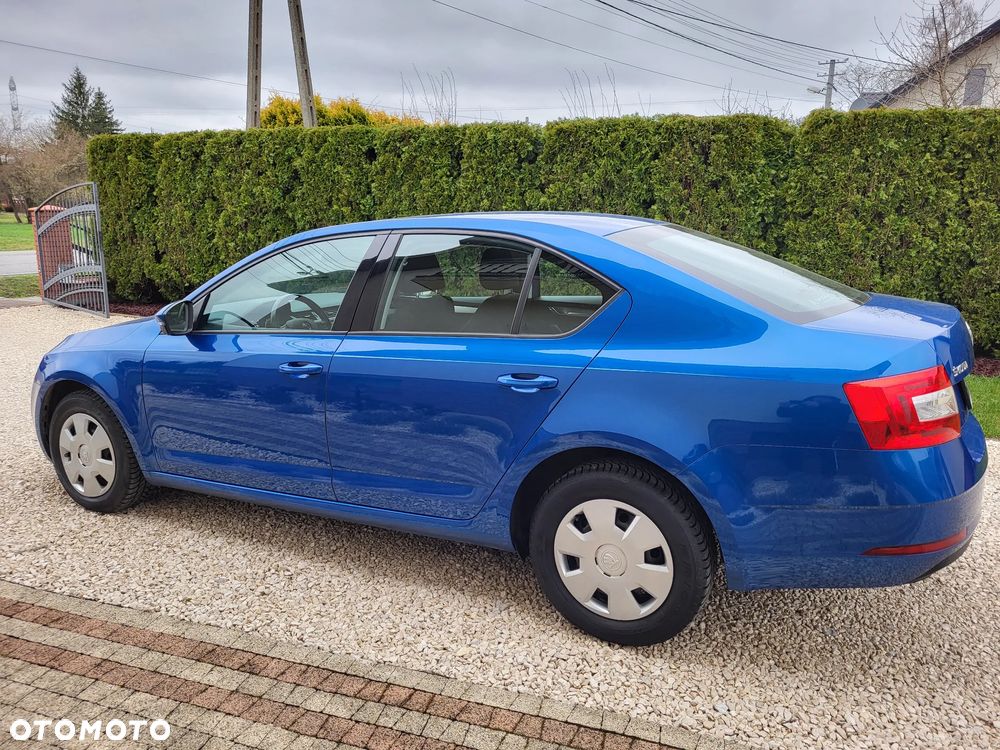 Skoda Octavia 1.6 TDI SCR Active - 2