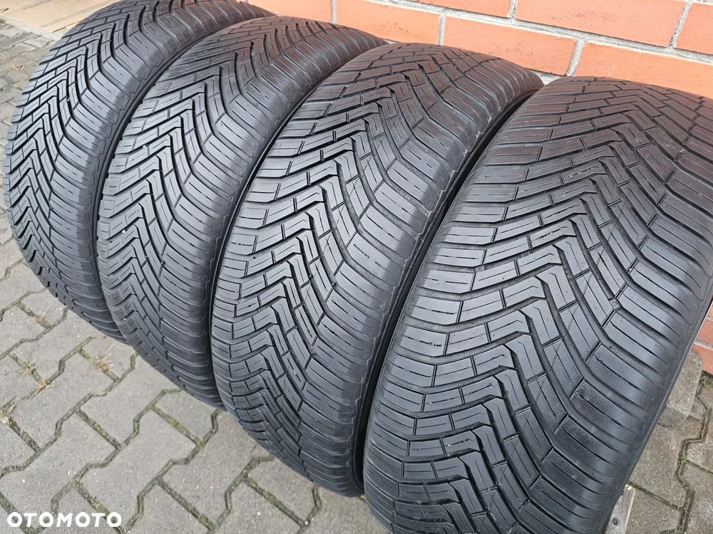 (A41) 235/55R18 100V 5-6mm 19r / Continental AllSeasonContact - 3