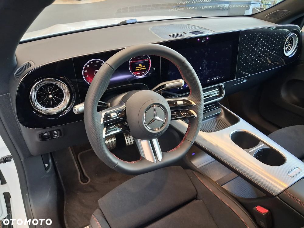 Mercedes-Benz CLA 200 mHEV 8G-DCT - 9