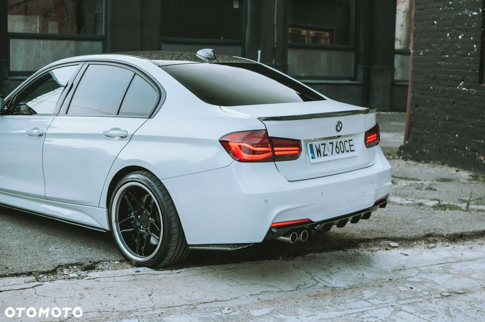 BMW Seria 3 320d xDrive M Sport Shadow - 17