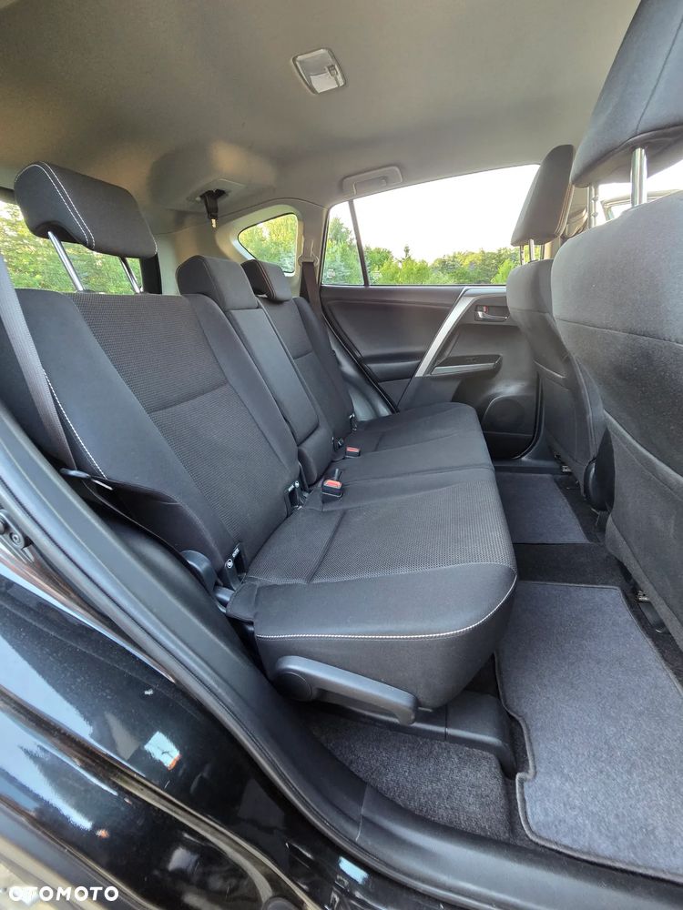 Toyota RAV4 2.0 D-4D 4x2 Start-Stop Edition-S - 18