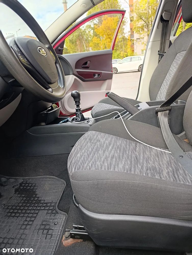 Kia Ceed Cee'd 1.6 Comfort + - 10