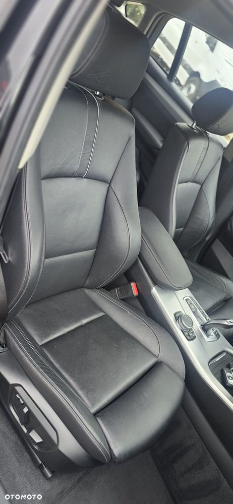 BMW X4 xDrive20d Advantage - 22