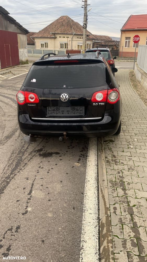 Volkswagen Passat Variant 2.0 TDI DPF DSG Highline - 5