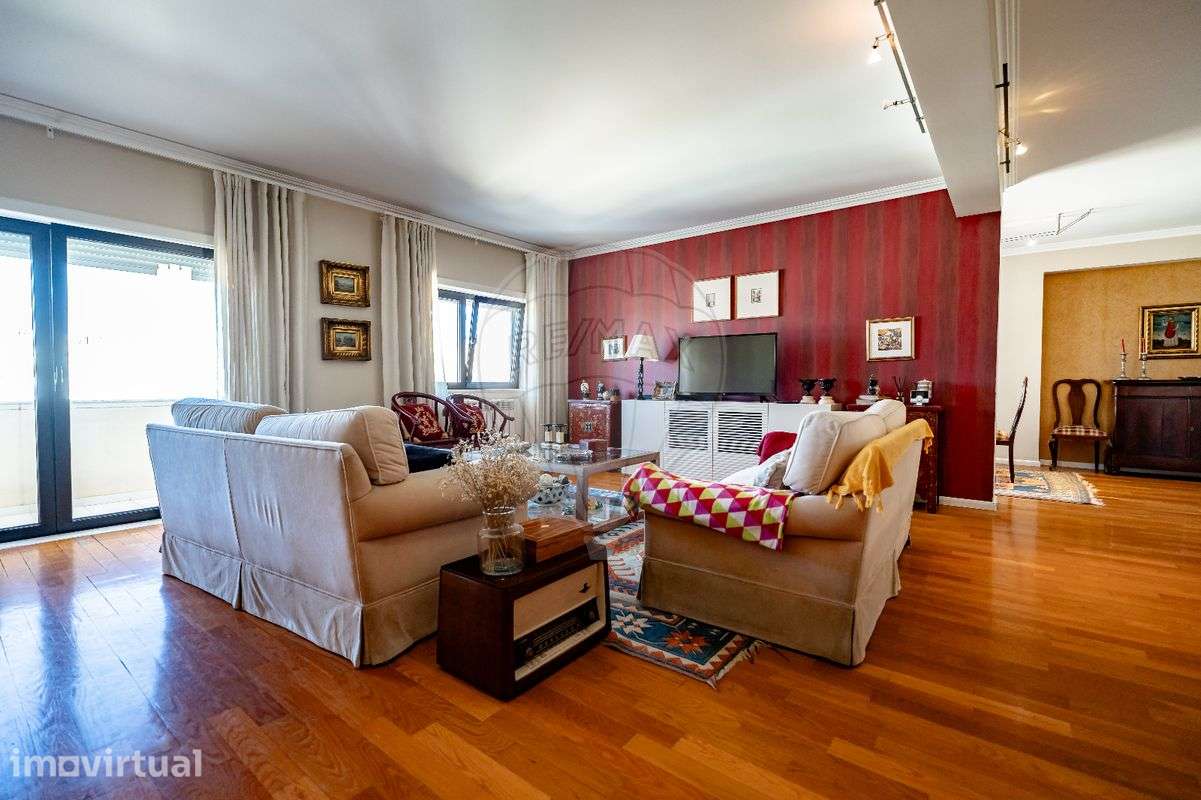 Apartamento T5 para venda - Grande imagem: 4/26