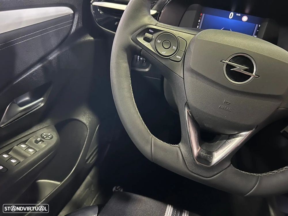 Opel Corsa 1.2 T GS - 19