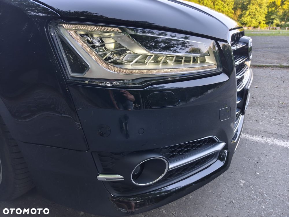 Audi S8 - 17