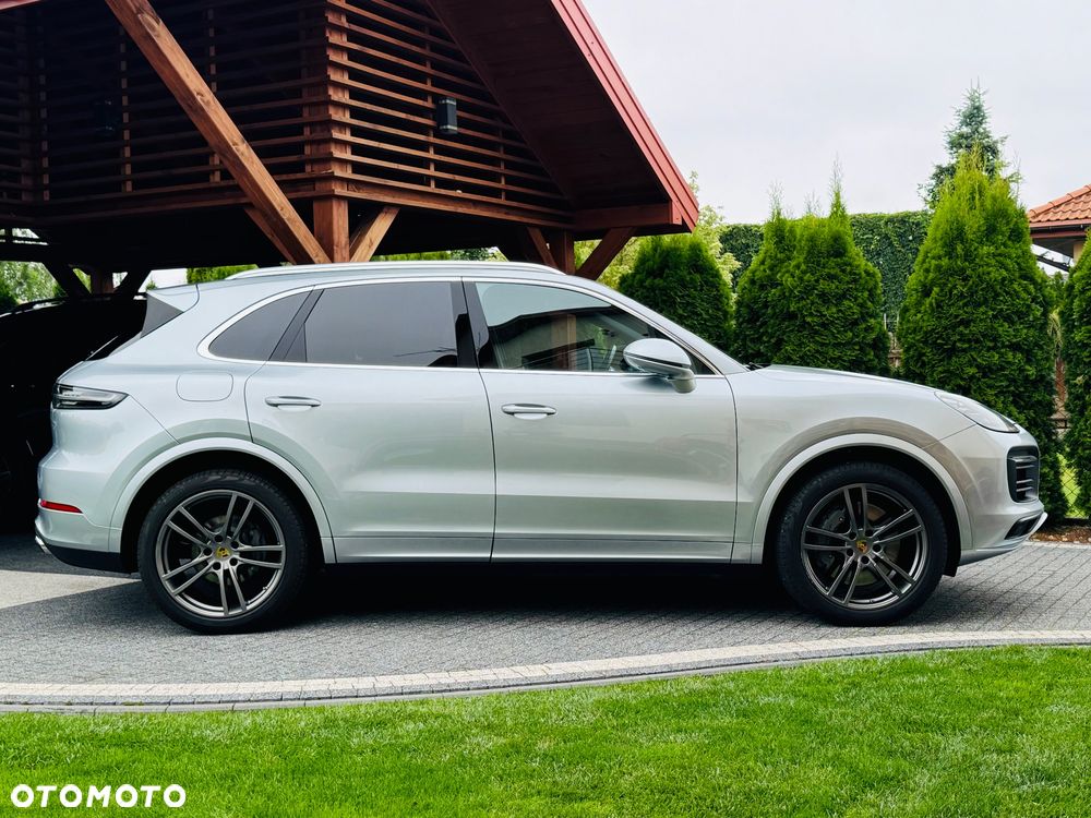 Porsche Cayenne S - 21