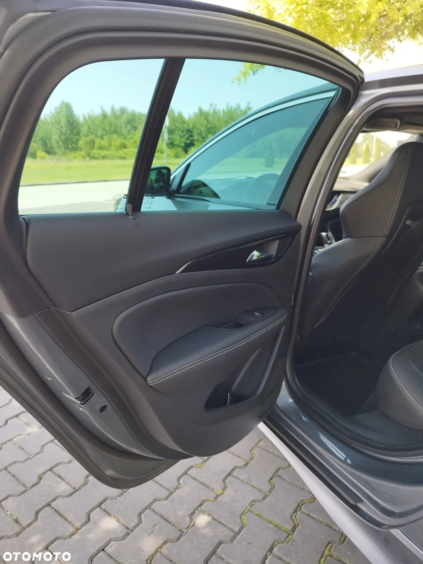 Opel Insignia 2.0 CDTI 4x4 GSi S&S - 23