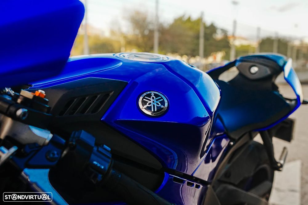 Yamaha YZF R1 Registada em 2025 - 3