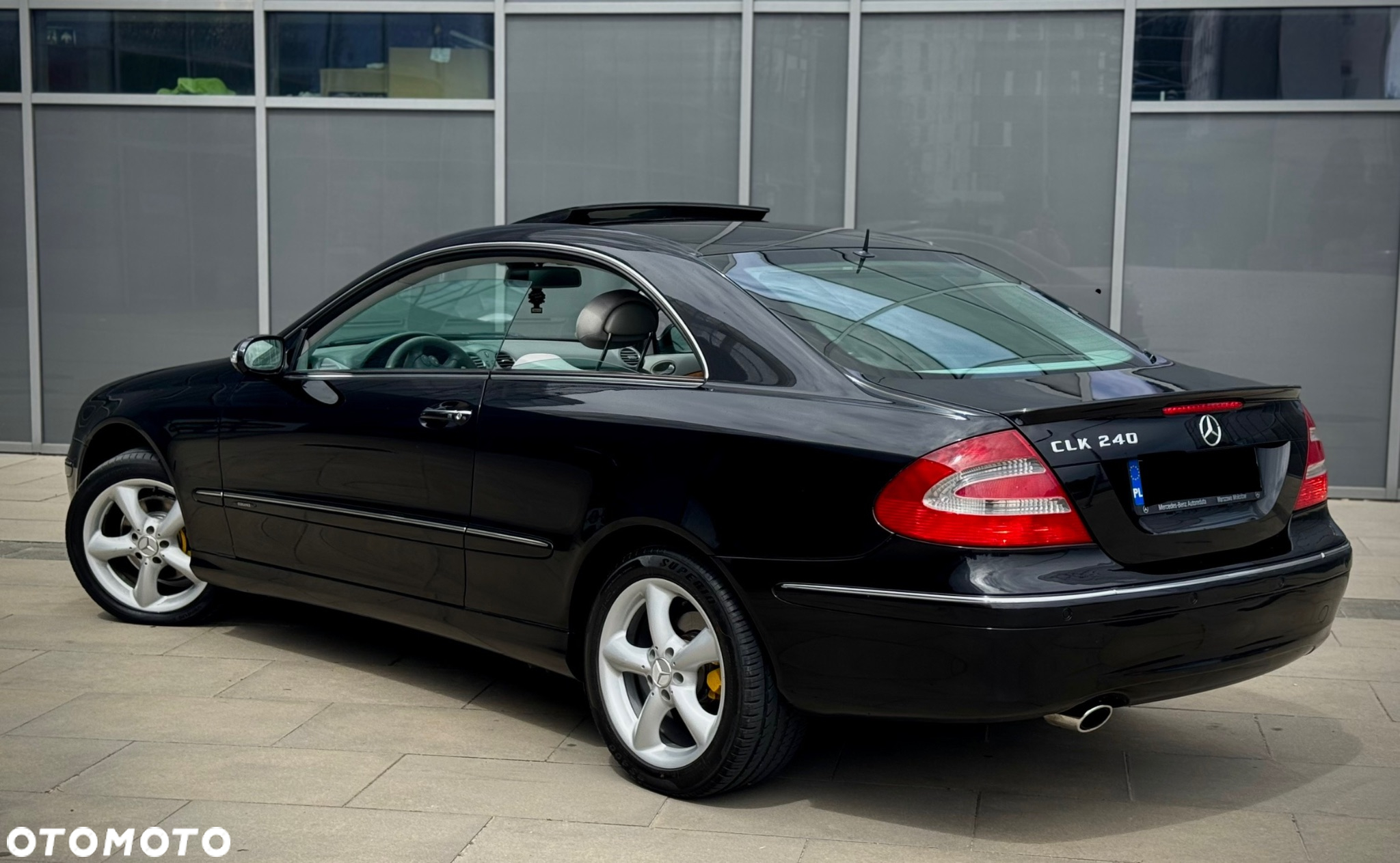 Mercedes-Benz CLK - 4