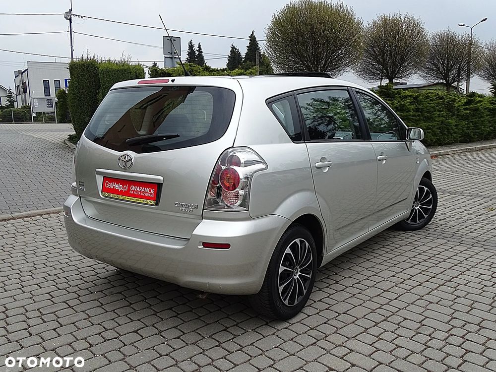 Toyota Corolla Verso 1.8 Prestige 7os - 23