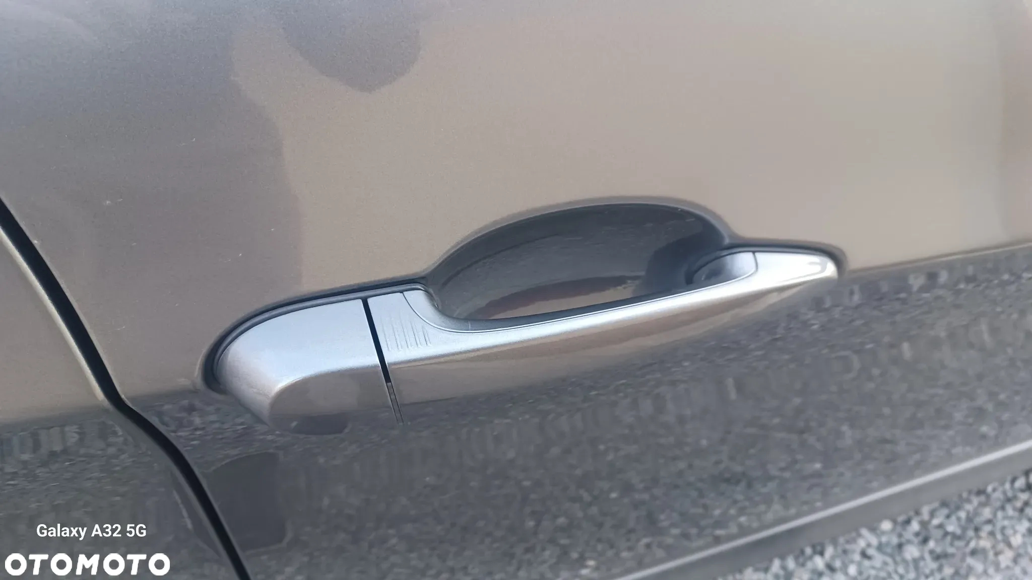 BMW Seria 3 330d xDrive DPF Touring - 24