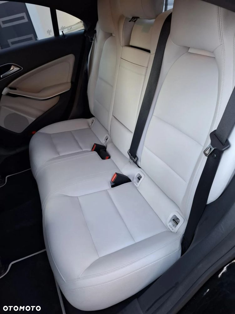 Mercedes-Benz CLA 250 4-Matic Sport - 7