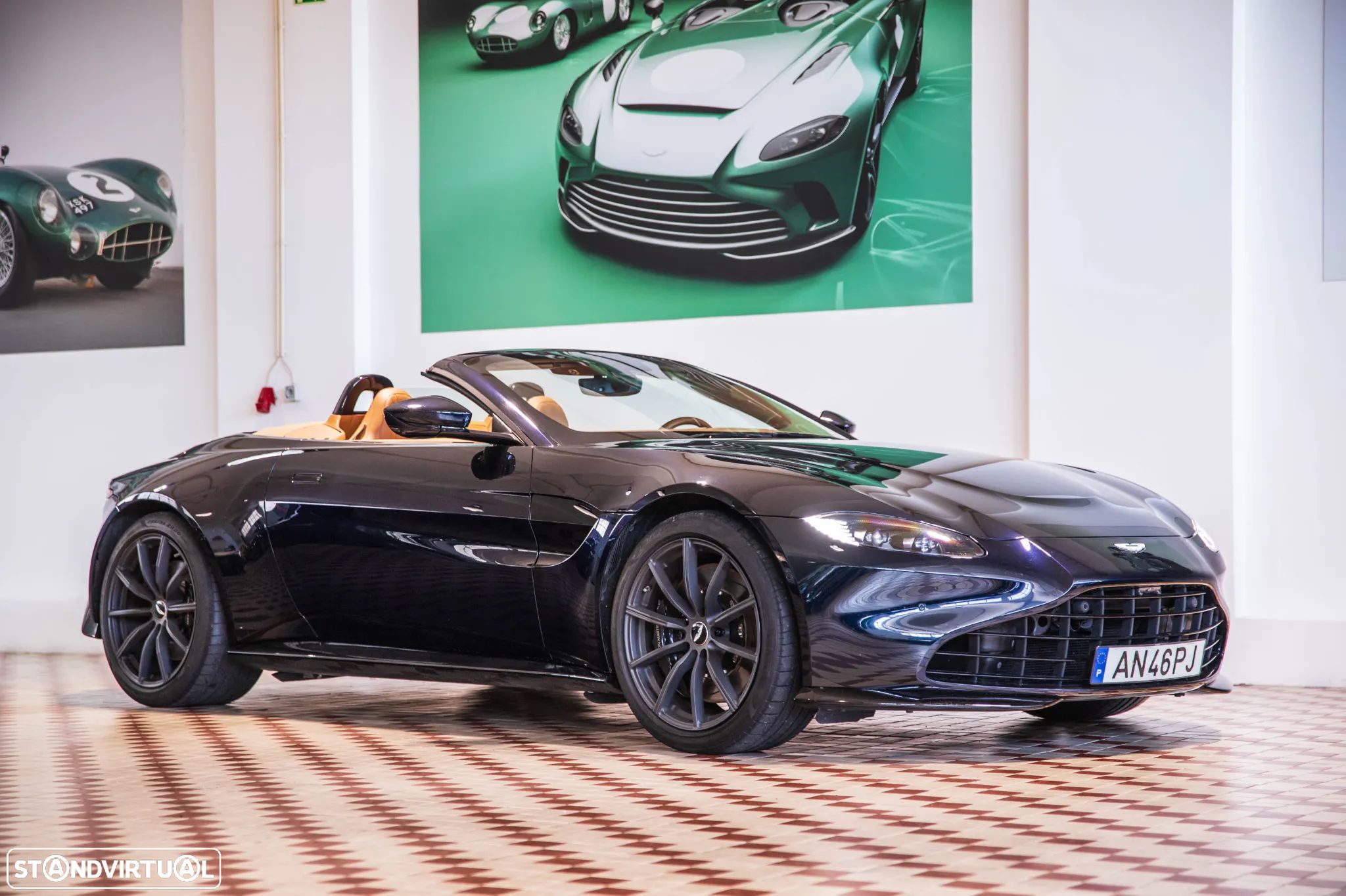Aston Martin Vantage Roadster V8 - 1