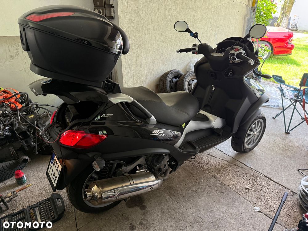 Piaggio MP-3 - 5