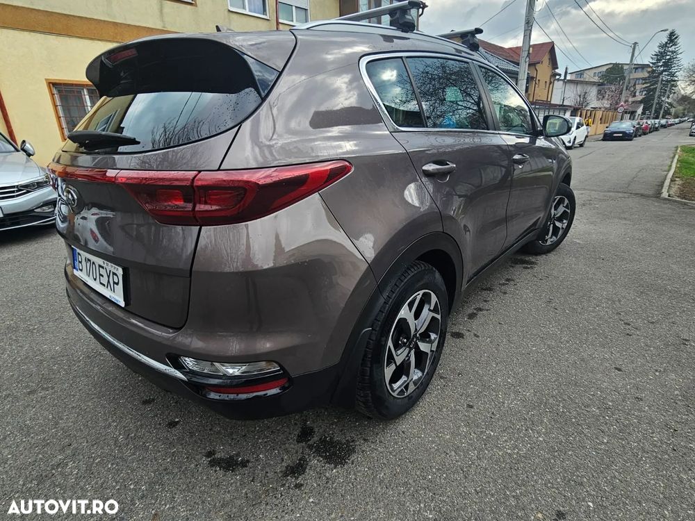 Kia Sportage 1.6 GDI 6MT 4x2 Style - 3