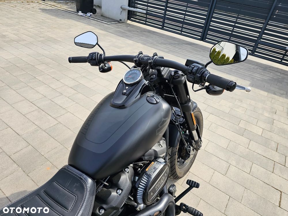 Harley-Davidson Softail Fat Bob - 6