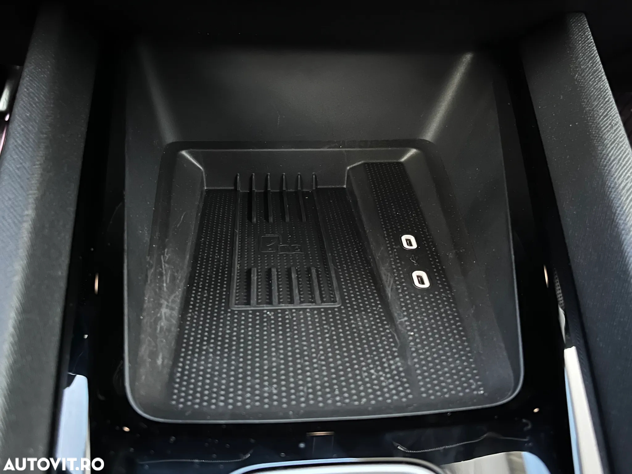 Skoda Octavia 2.0 TSI DSG RS - 17