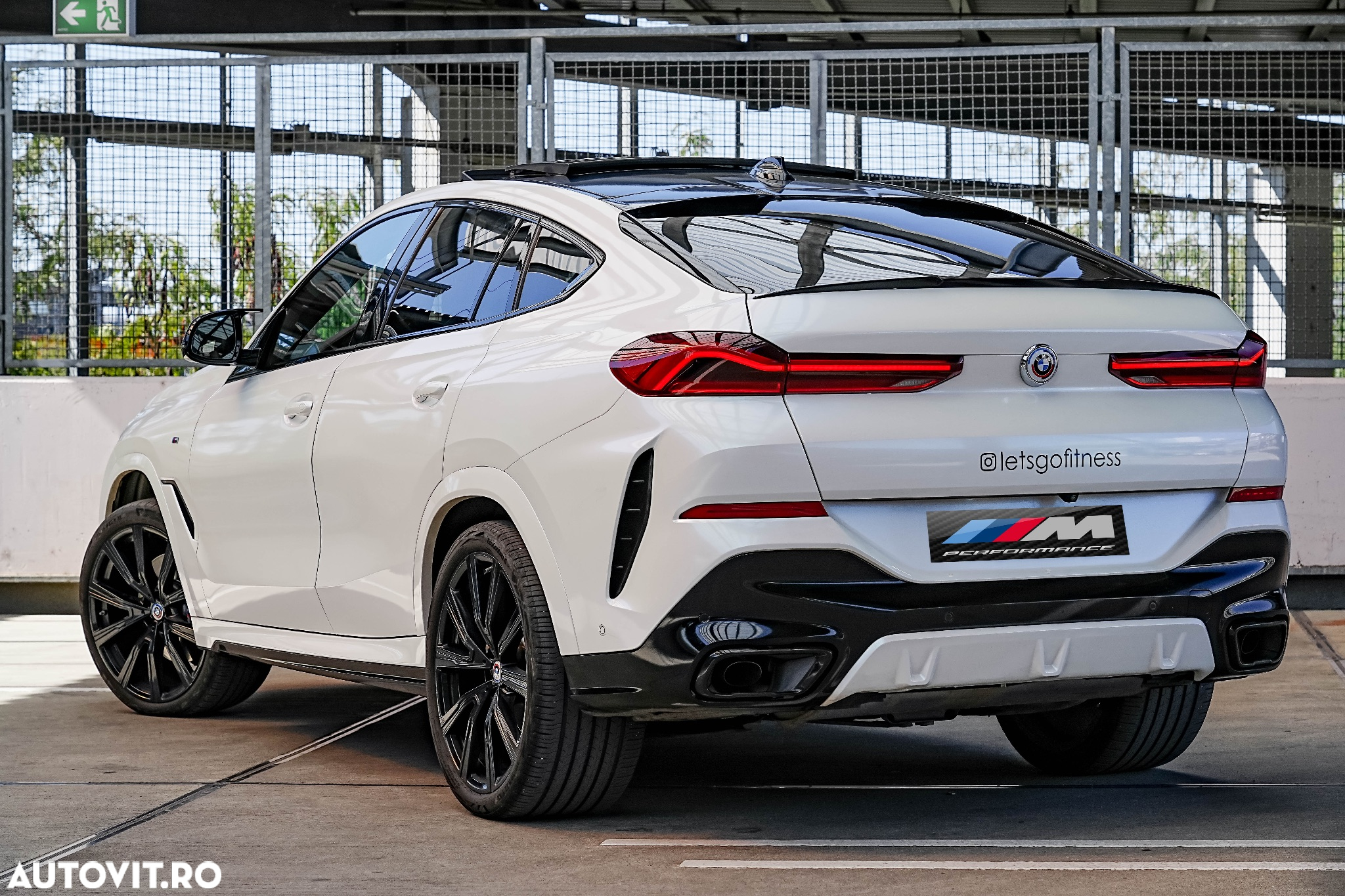 BMW X6 xDrive40i - 9