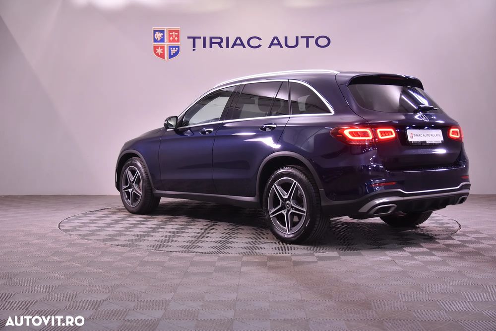 Mercedes-Benz GLC 300 d 4Matic 9G-TRONIC AMG Line - 3