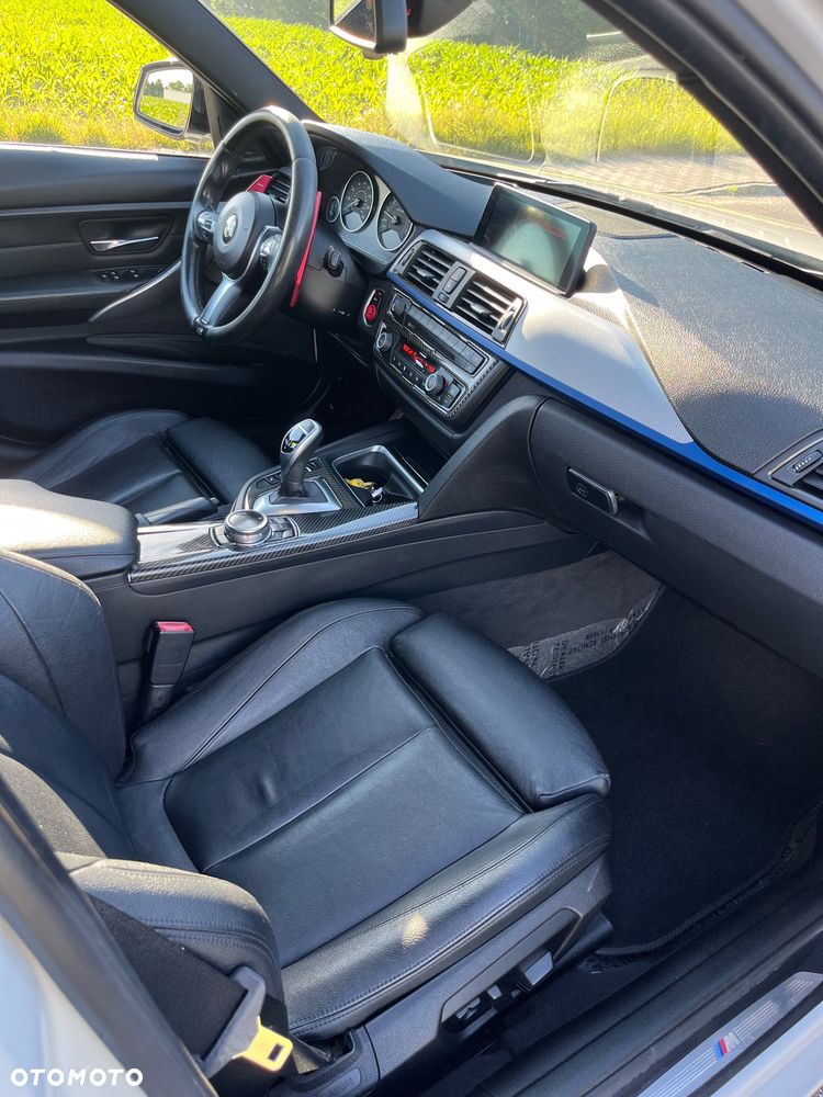 BMW Seria 3 335i - 11