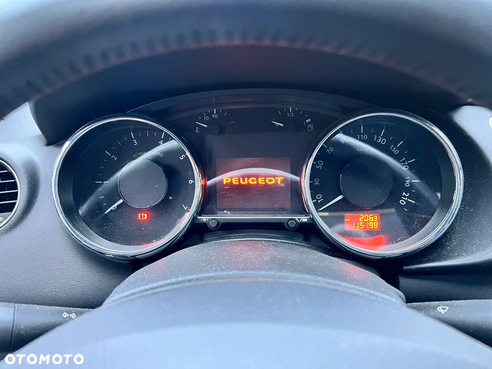 Peugeot 3008 155 THP Automatik Allure - 8
