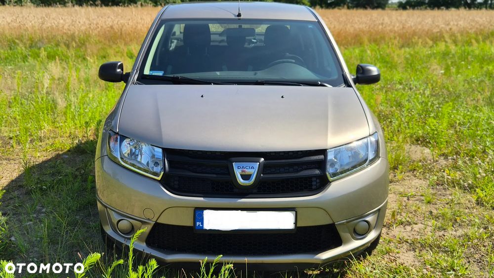 Dacia Logan 1.2 16V Access - 4