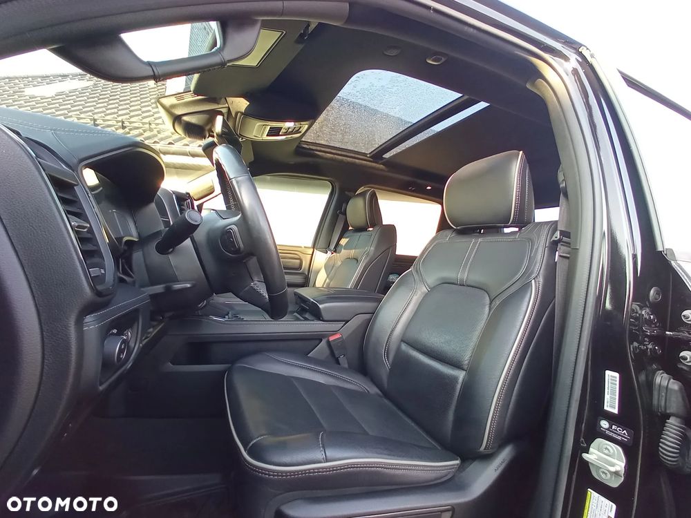 RAM 1500 Crew Cab Limited - 8