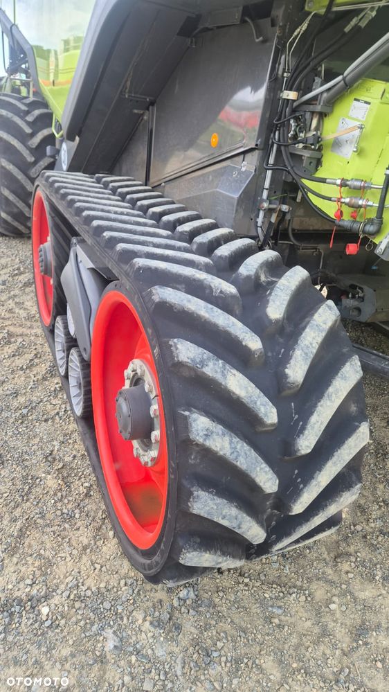 Claas Lexion 780TT z hederem - 7