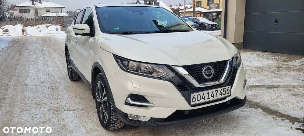 Nissan Qashqai 1.3 DIG-T ACENTA - 9