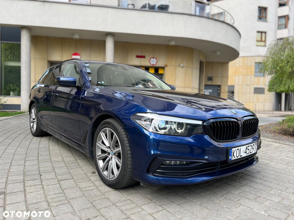 BMW Seria 5 520d M Sport Edition - 8