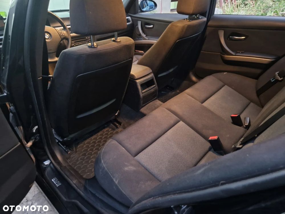 BMW Seria 3 318i Edition Lifestyle - 9