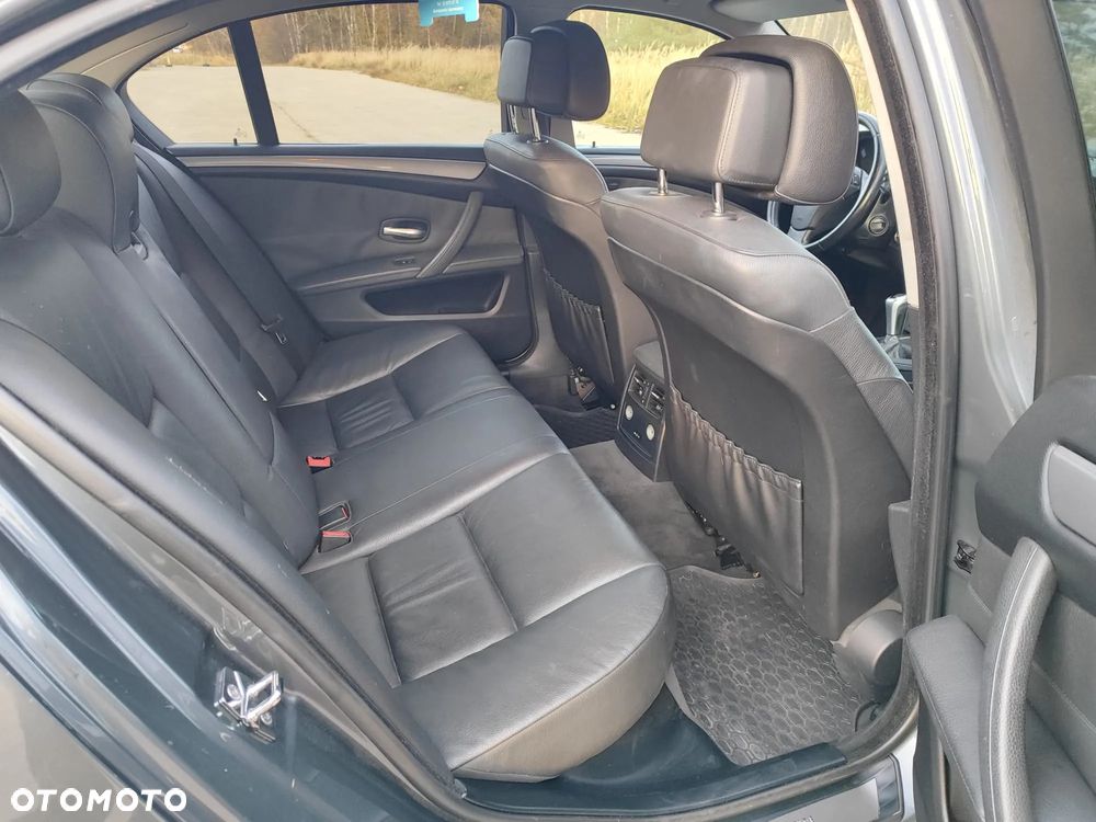 BMW Seria 5 - 11