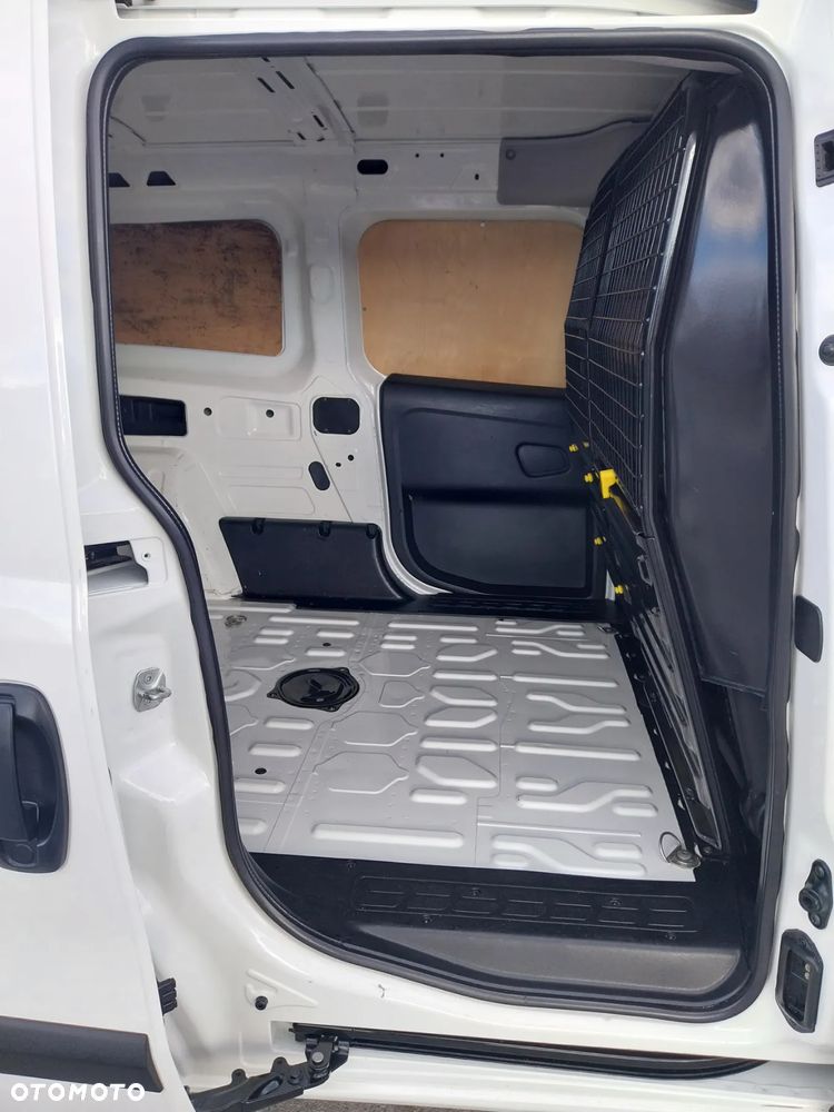 Fiat DOBLO L2 Maxi Long / 1.6 M-Jet 105 KM - 38