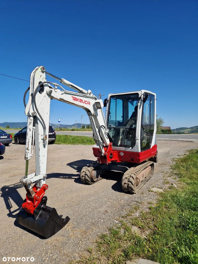 Takeuchi TB 228 - 6