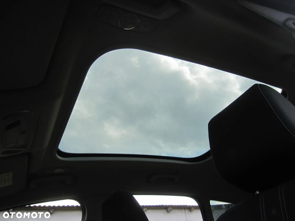 Ford C-MAX 2.0 TDCi Titanium - 3