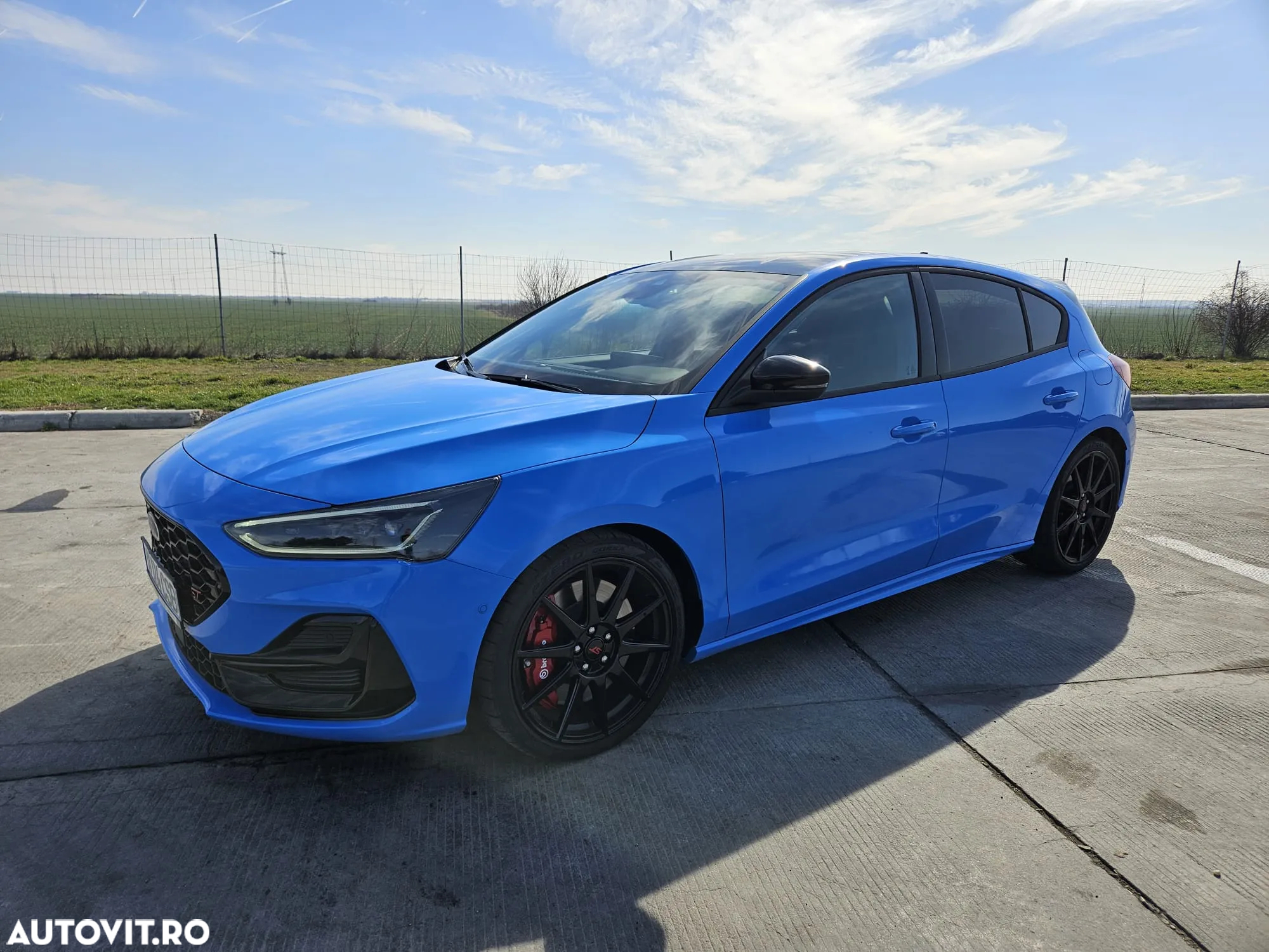 Ford Focus 2.3 Ecoboost 6MT ST X - 3