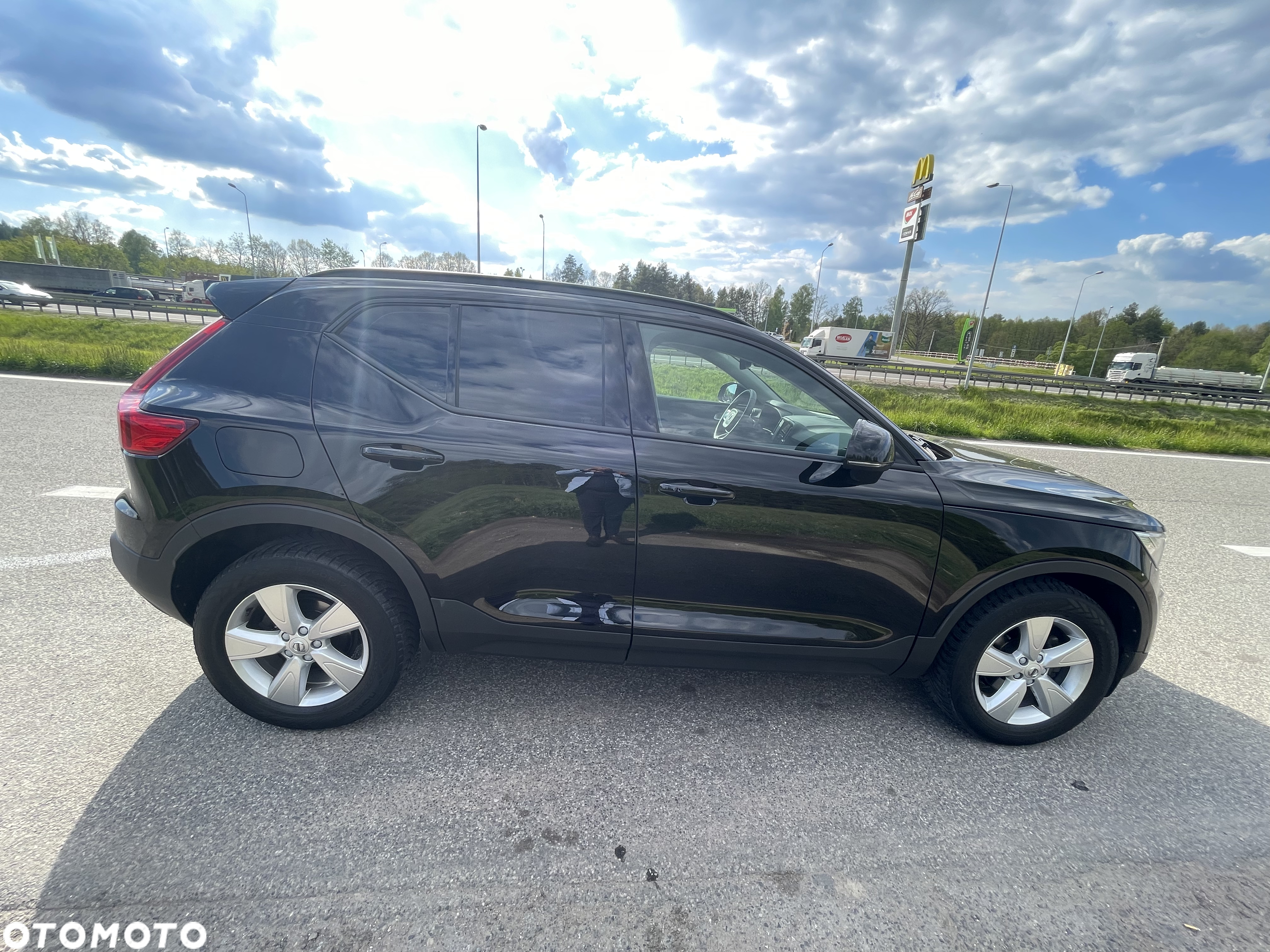 Volvo XC 40 T3 Momentum Core - 2