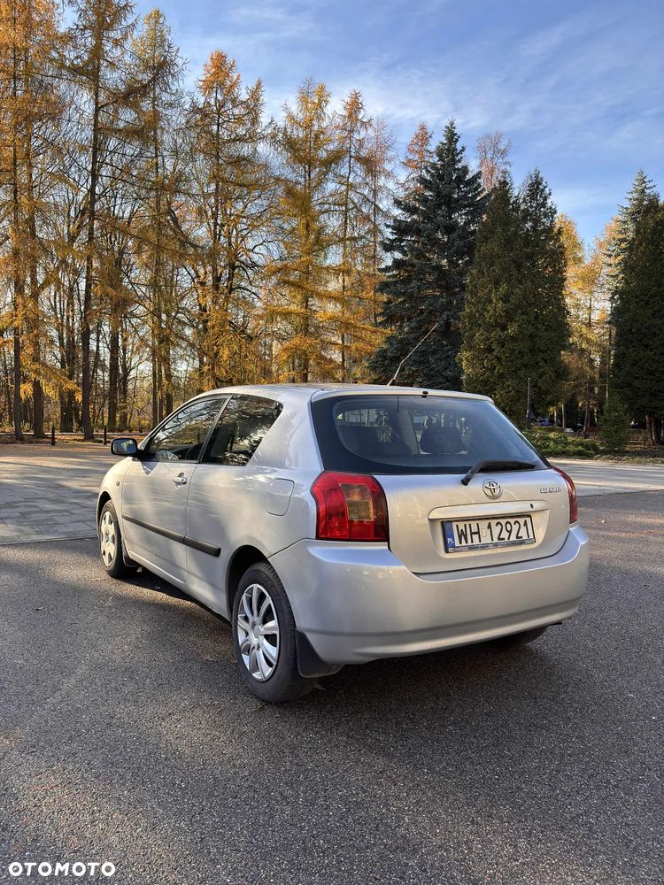 Toyota Corolla 1.4 VVT-i Base - 2