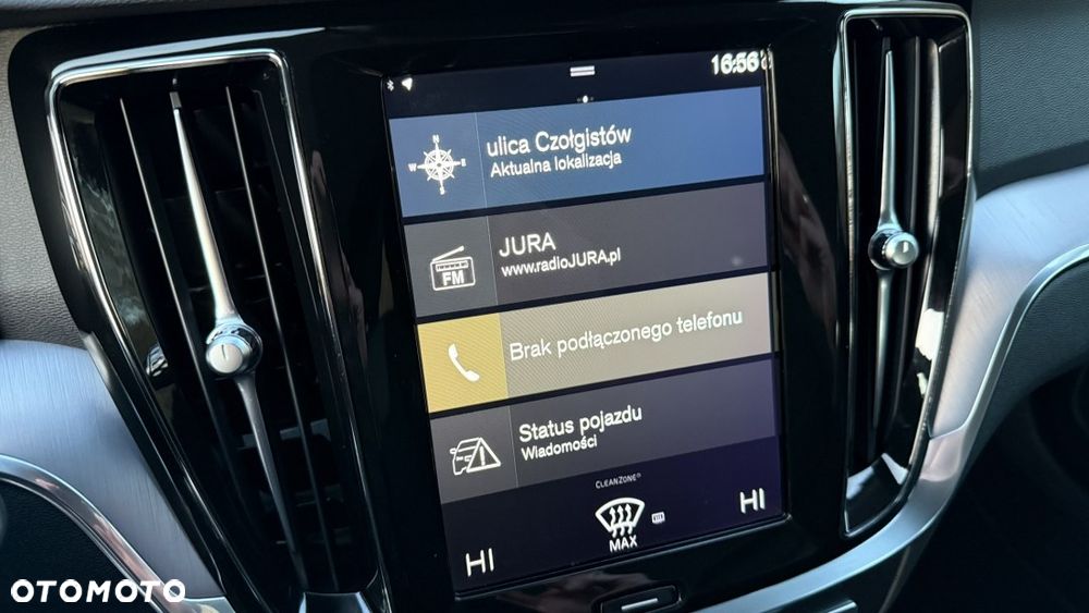 Volvo V60 D3 Momentum - 24