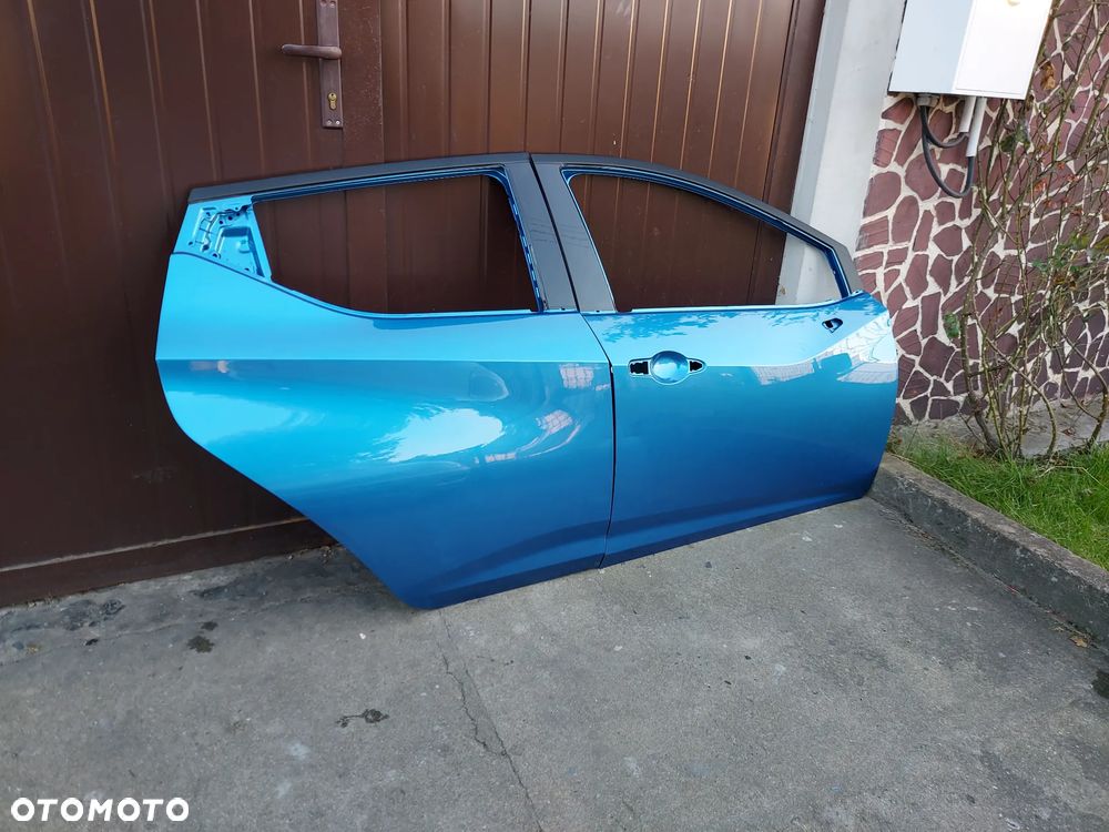 Nissan Micra K14 16- Drzwi R Przód Super Stan - 4
