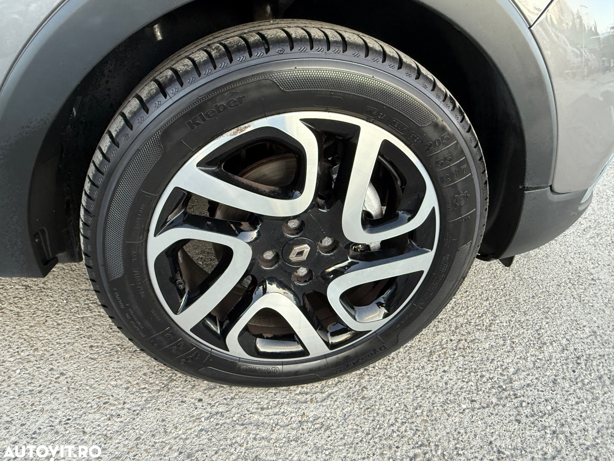 Renault Captur ENERGY TCe EDC Intens - 17