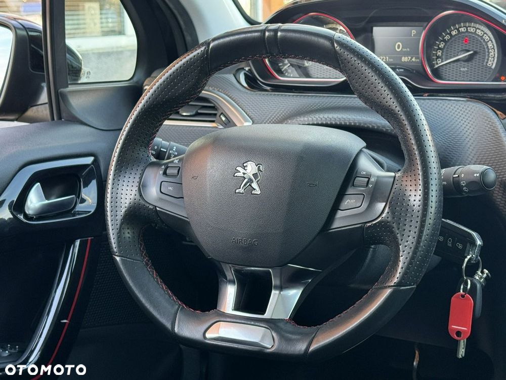 Peugeot 2008 PureTech 110 Stop&Start EAT6 GT-Line Edition - 29