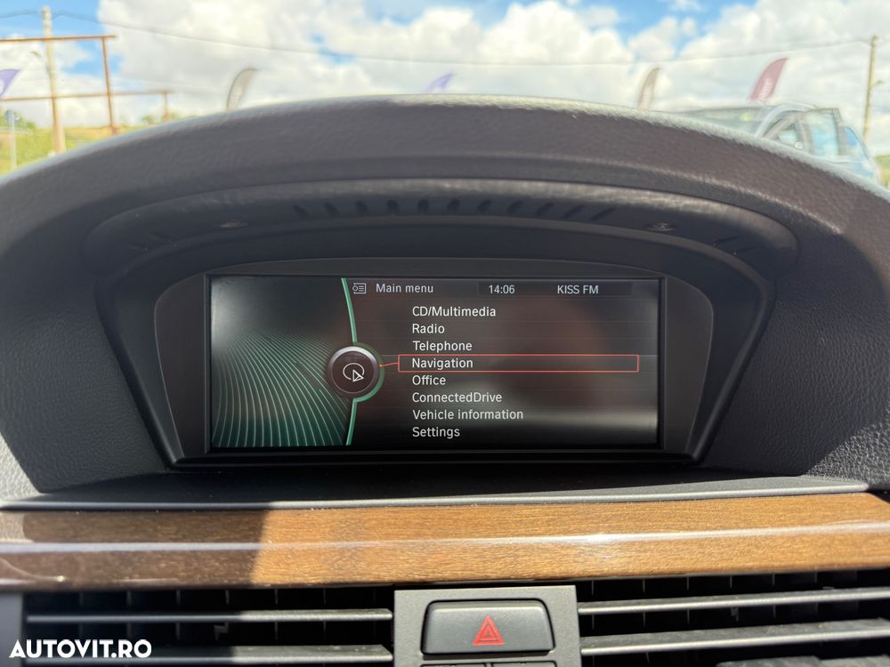 BMW Seria 3 320d xDrive - 18