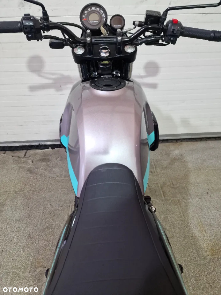 Royal Enfield Inny - 37