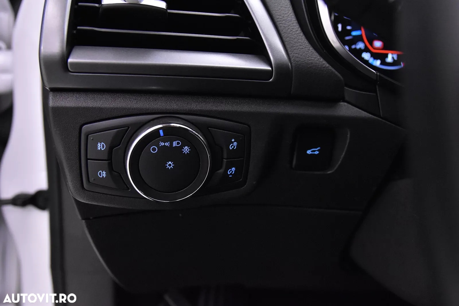 Ford Mondeo 2.0 TDCi PowerShift-Aut Allrad Business Edition - 18
