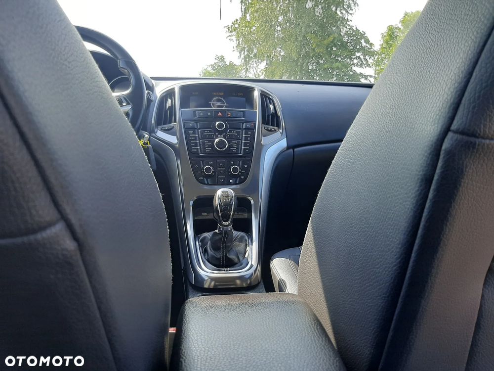 Opel Astra 1.4 T Cosmo - 29